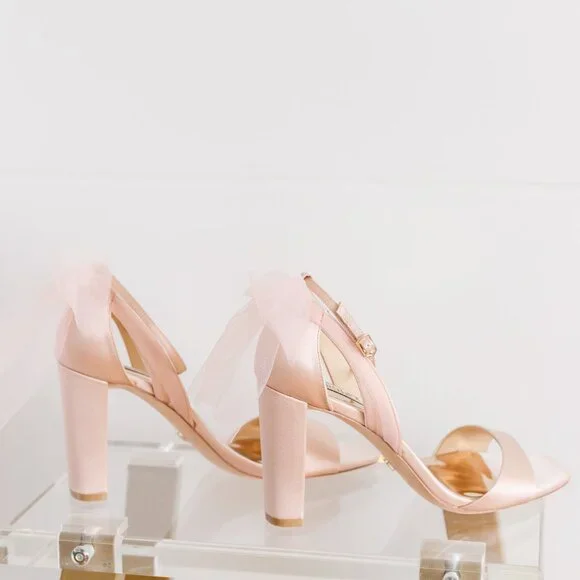 Badgley Mischka Kim Blush Pink Satin Heels 9 Women's Tulle Bow BHLDN